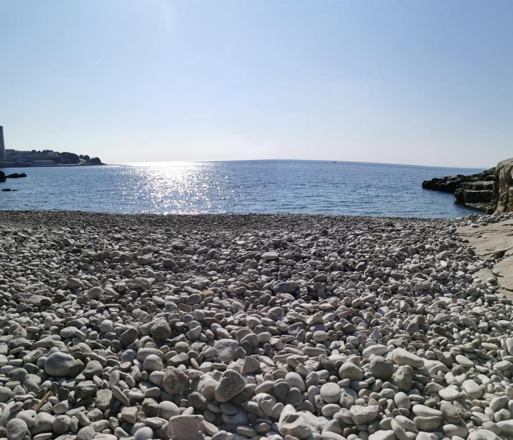 Apartment Stefania On The Beach Коромачно Экстерьер фото